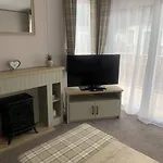 Grasmere Unit 31 *